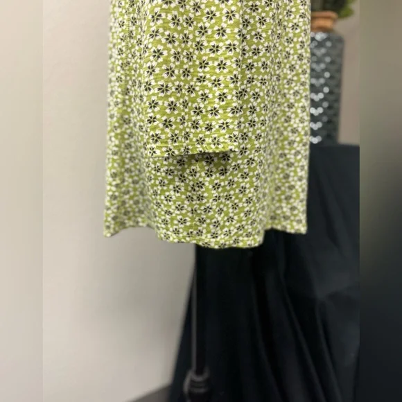 J. Jill Classy Chic Green and Black Floral Long Sleeve Top Size Large - Picture 3 of 6